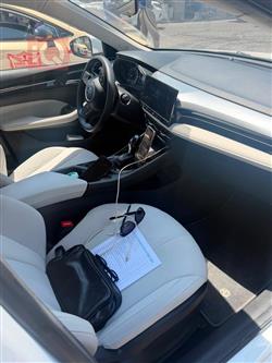 MG 5 Plus
